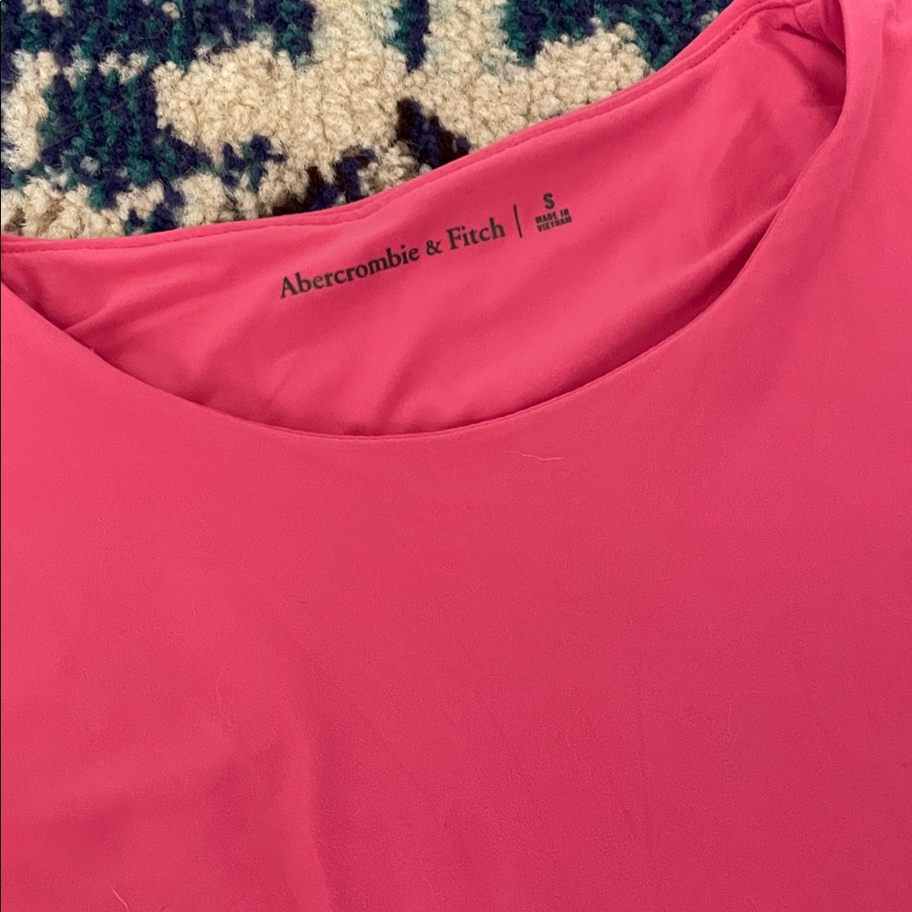 Pink Soft Matte Seamless Tuckable Baby Tee - Picture 2 of 3